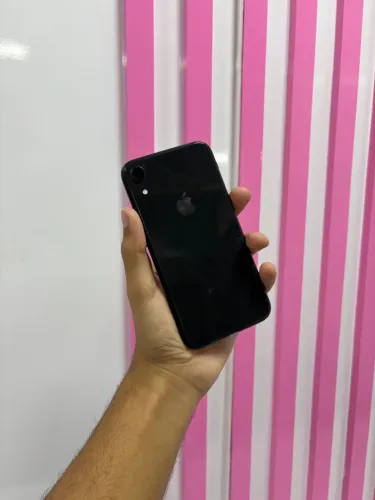 iPhone XR Preto - 64GB