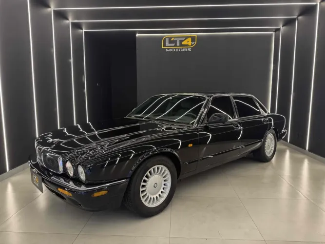 Jaguar XJ-8 Executive/ Centenary 4.0 1998