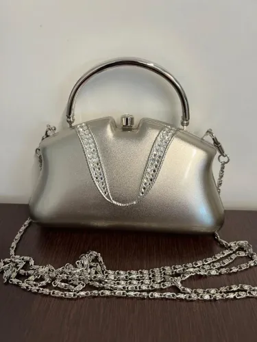 Bolsa Prateada Pequena