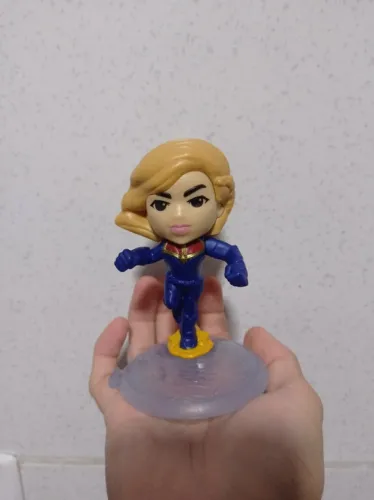 Boneco Capitã Marvel - As Marvels - Mc Donalds Lanche Feliz 2023