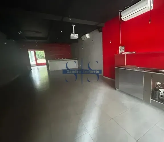 Venda Ponto Comercial  490 metros  com Casa no Fundo   Rua José Benedetti