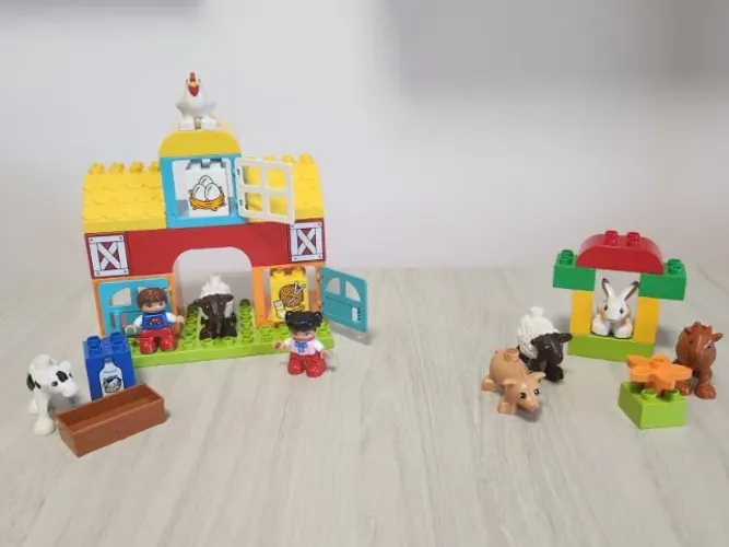 LEGO DUPLO - Combo Fazenda - conjuntos Minha 1ª Fazenda 10617 + Animais da Fazenda 10522 