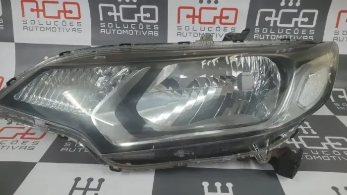 Farol Fit 2014 a 2019 Esquerdo