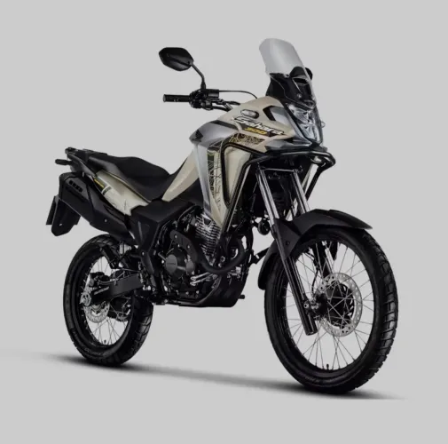 Vendo troco Sahara ADV 25:/25 com 6500 km