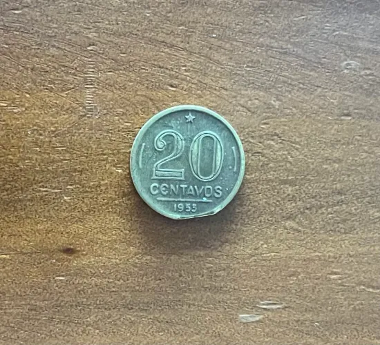 Moeda rara 20 centavos 1953 cunho quebrado