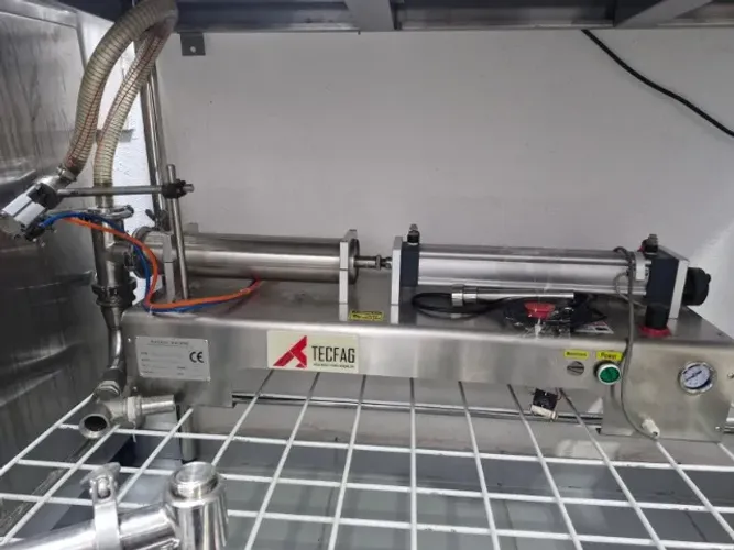 Envasadora TECFAG DYF 100-1000ml 220V Airtac SU50X300-S
