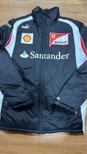 jaqueta rara puma ferrari scuderia f1 santander racing isolada preta