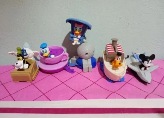 Brinquedos Disney - Happy Meal McDonald's