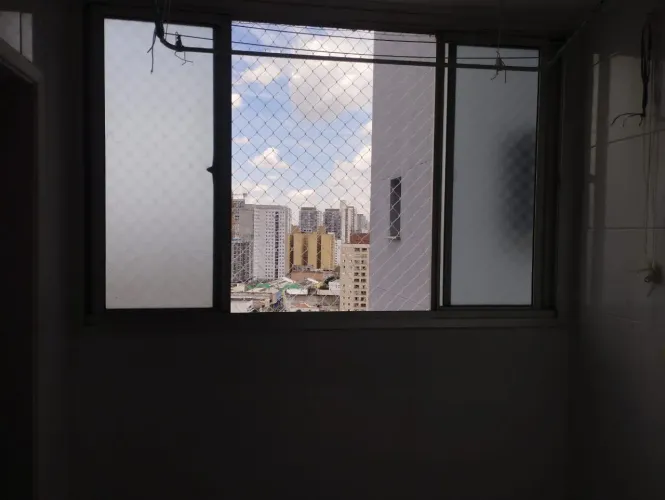 Vista incrível da cidade para seu jardim