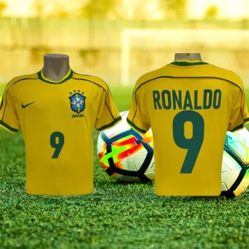 Camiseta Seleção Brasil retrô Ronaldo