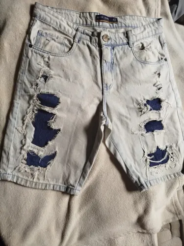 Shorts Jeans Destroyed Masculino - Tamanho 42