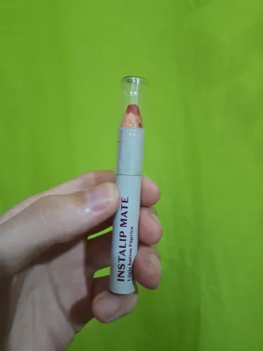 Lápis Batom Paprica 'Instalip Mate'