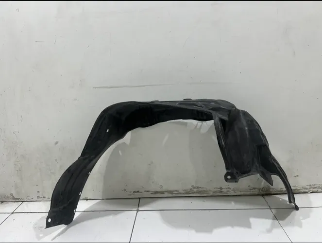 Parabarro traseiro Toyota Hilux 2005/2015 Le original