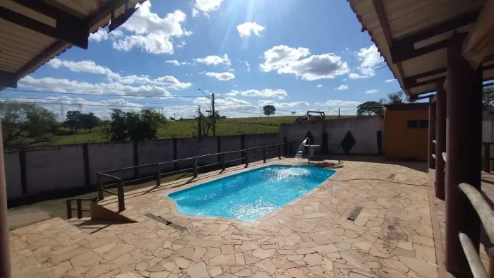 Chácara 585m² no Vila Fátima - com Piscina e Espaço Gourmet