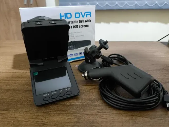  Camera Veicular Hd Dvr Portátil 2,5 Tft Lcd Visão Noturna