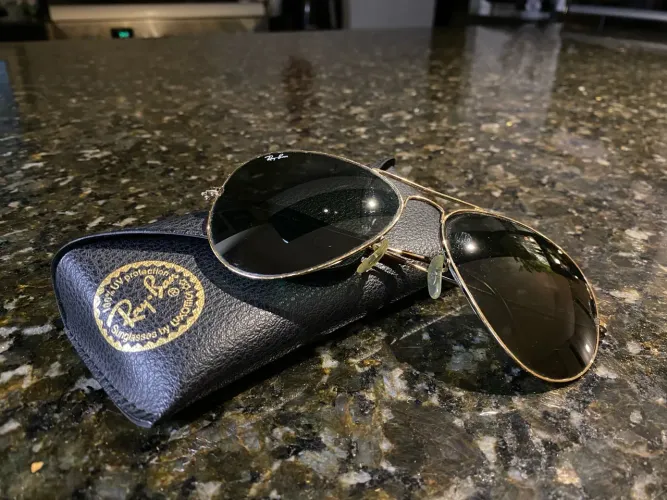 Ray-Ban Aviator RB3025 Original - O clássico que nunca sai de moda