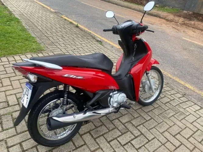 Biz 110i 2023 com 2 mil km