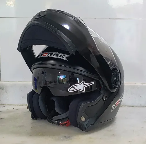 Capacete Norisk FF370 Escamoteável/Robocop + Viseira Solar Tamanho 58/60 -Em Ótimo Estado 