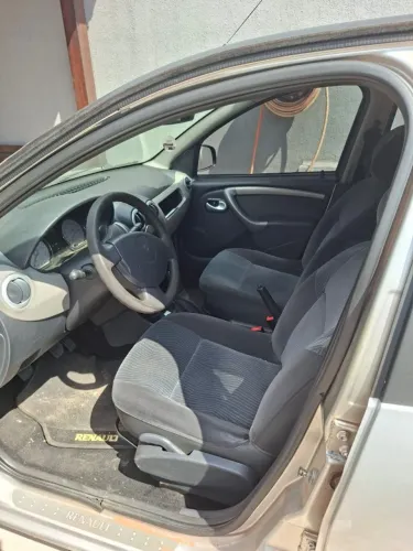 Renault Sandero Privilège Hi-flex 1.6 8V 5P 2011