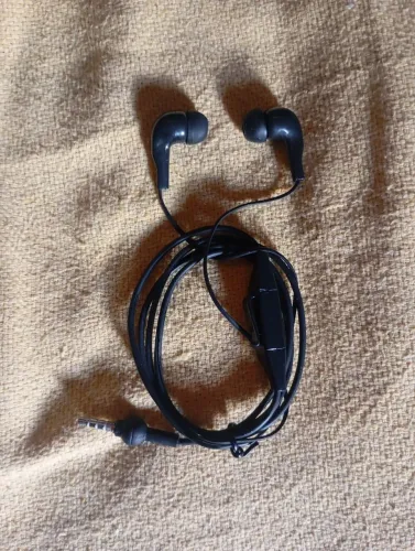 Vende se este fone ouvido