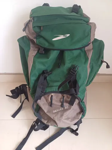 Mochila de trilha moderna Sahara 60 Lt