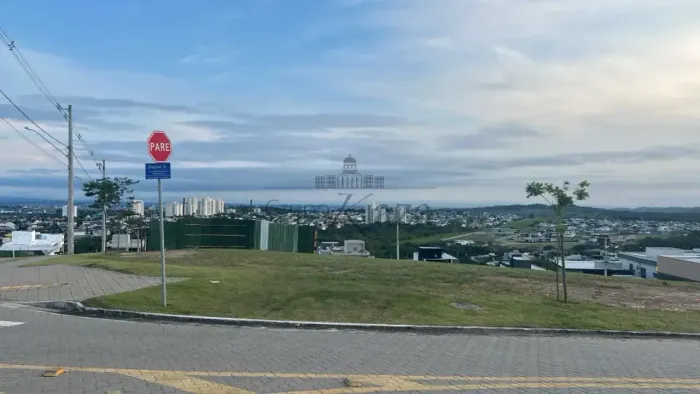 Terreno em Condomínio - Condomínio Terras Alpha - Urbanova - 375m²