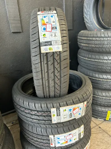 Pneus Novos 165/40/17 XBRi Perfil Baixo Esportiva Carros Rebaixados