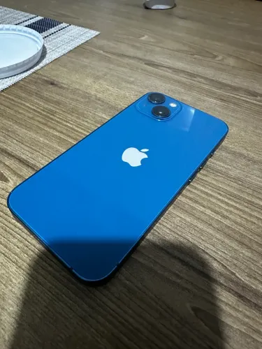 Iphone 13 com 256gb de memoria
