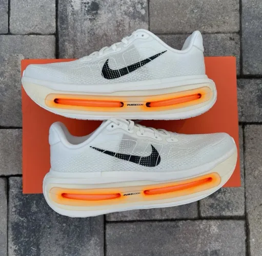 Nike Vomero premium sail 39