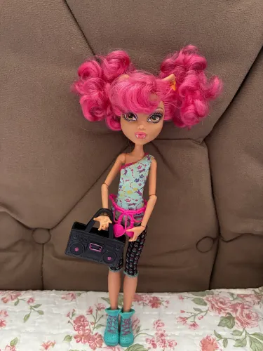 Monster High G1 - Howleen Wolf Dance Class
