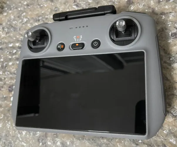 Rádio controle DJI Rc n2 usado apenas 2x