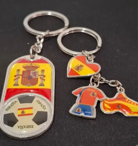 Chaveiros (2) Espanha comemorativo copa do mundo