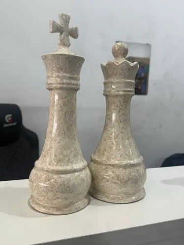 Peças de Xadrez Bege Decoração em Cerâmica Dupla Rei e Rainha