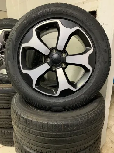 Rodas Jeep aro 17 5x110 com pneus