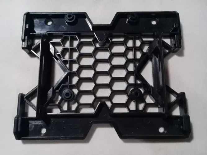 Suporte adaptador de SSD 2,5 para baia de HD 3,5.