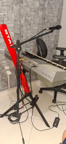 KIT TECLADO YAMAHA PSR 3000 PEDESTAL MIC, MESA - PEDAL SATY - MICROFONE AKG, SUPORTE STAY