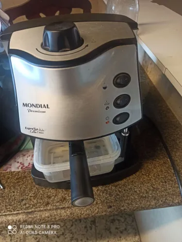 Cafeteira elétrica 