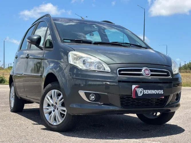 Fiat Idea Attractive 1.4 Fire Flex 8V 5P 2015