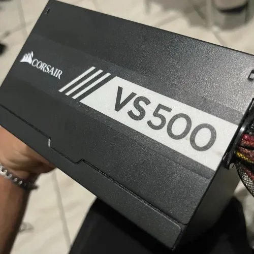 Gabinete gamer com fontes corsair