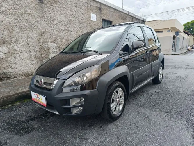Fiat Idea Adv./ Adv.lock.dualogic 1.8 Flex 5P 2012