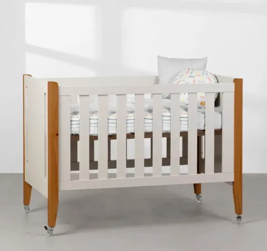 Berço brinde + carrinho de bebê e bebê conforto 