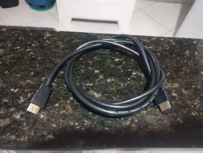 Cabo HDMI novo