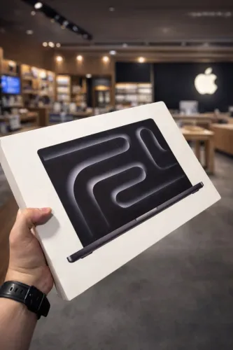 MacBook Pro M5 MAX 32 de Ram 2TB  SSD 16 POL (NOVO) LOJA FÍSICA - DISTRIBUIDOR