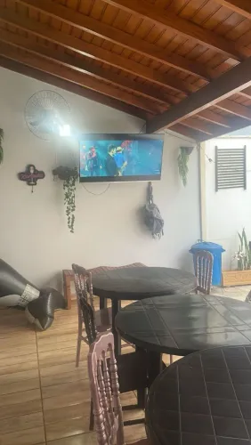 TV smart 50 polegadas Britânia 
