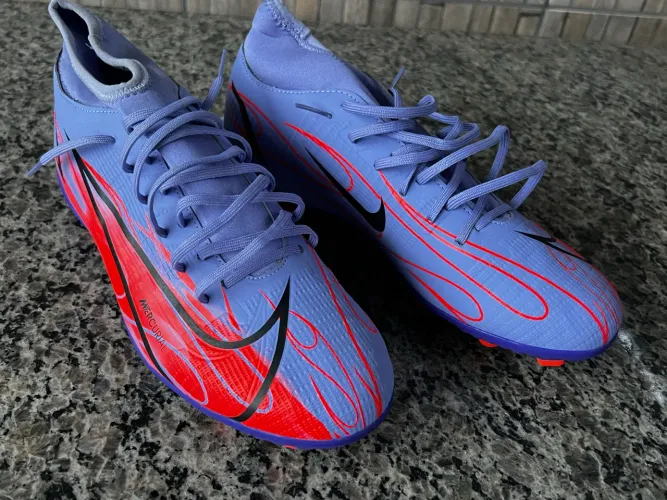 Chuteira Nike Mercurial Superfly 8 Kylian Mbappé