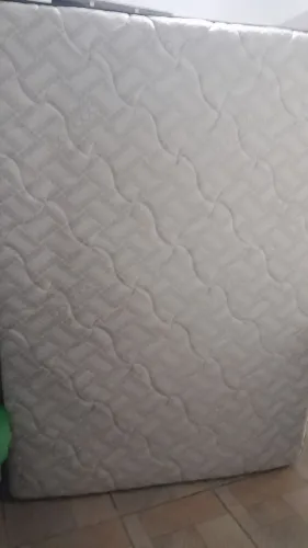 Cama ? Box casal R$ 350 bairro vila da prata avenida brasil ñ fazemos entrega