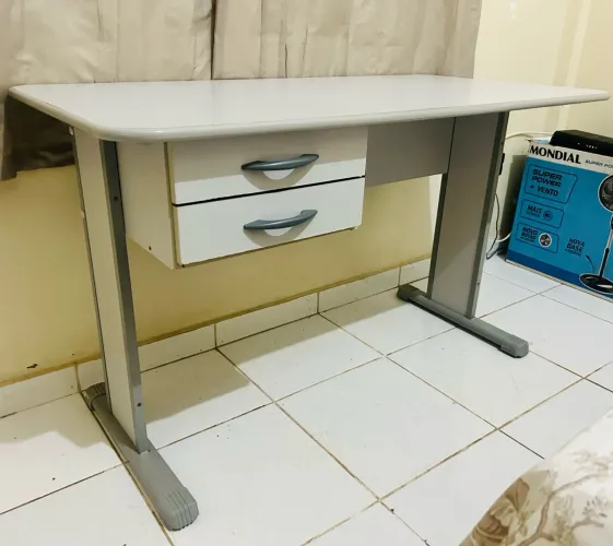 Mesa de Escritório