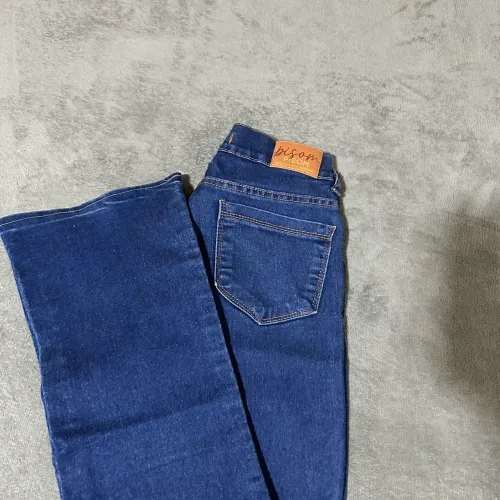Calça jeans em ótimo estado!