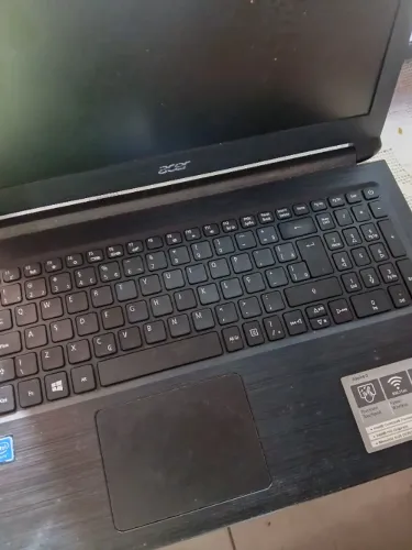 Notebook acer sem marca de uso unico dono por 750 reais negiciavel