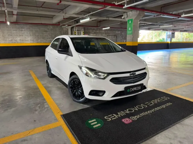 Chevrolet Onix SEDAN PLUS 1.0 12V MEC. 2021